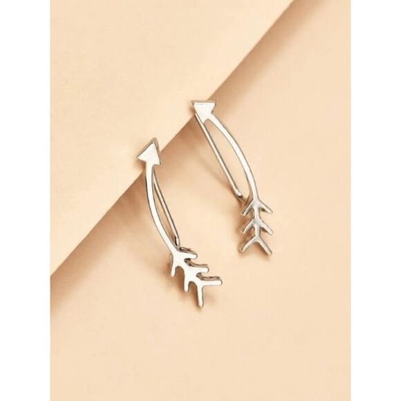 SILVER ARROW EAR CRAWLER EARRINGS - Picture 4 of 4